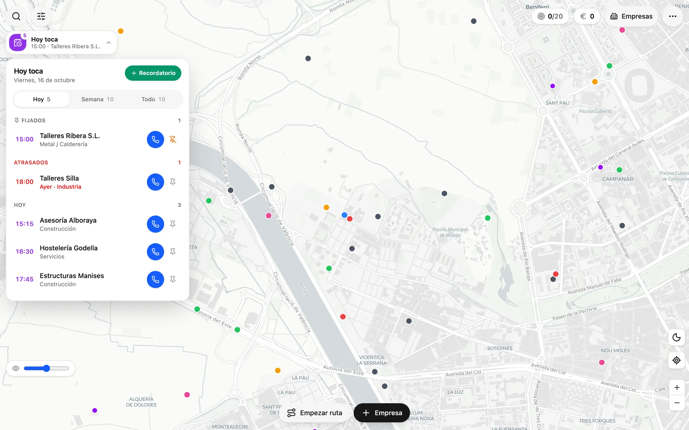 leads-map en el ordenador: el mapa con las empresas como pines de colores y la lista Hoy toca con sus horas